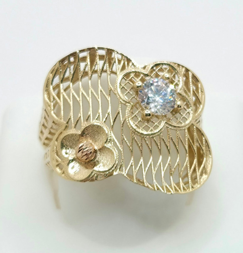 14KT MODERN NET SYLE RING Size 7.5 Weight 3.3GR