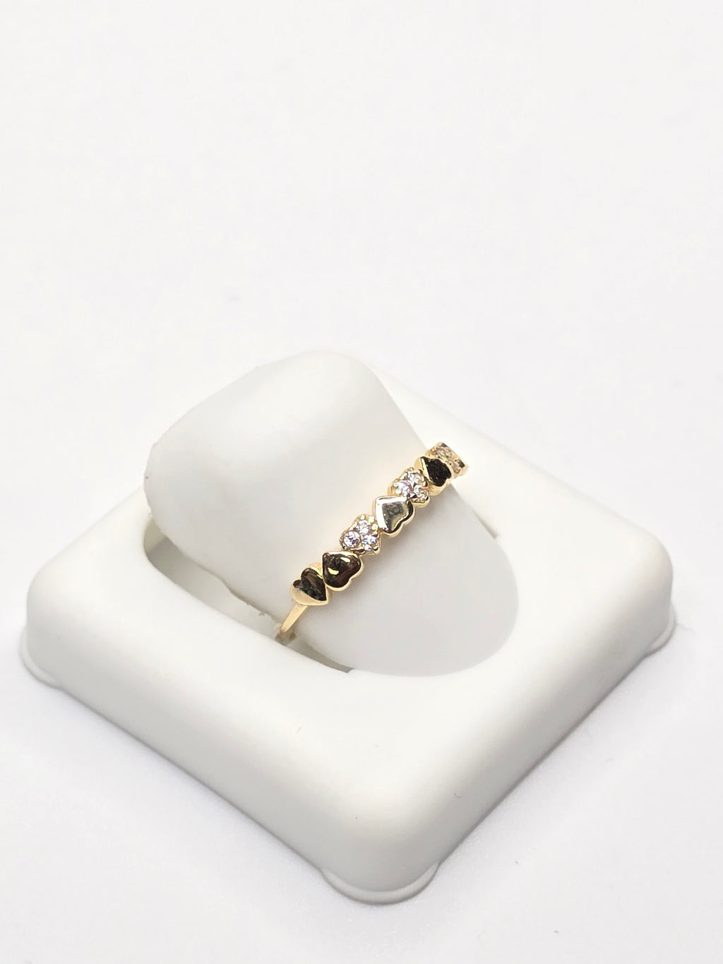 14KT CZ AND PLAIN SMALL HEARTS RING Size 7 Weigth 0.9GR