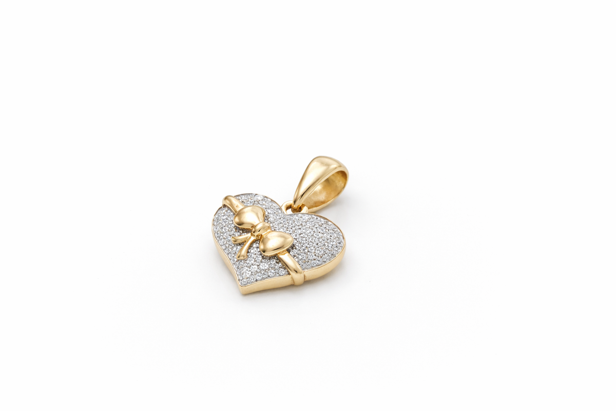 10KT SMALL DIAMOND HEART PENDANT SMALL Weigth 1.3GR