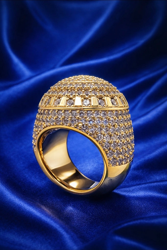 10KT MODERN CZ MAN'S RING Size 8.5 Weigth 13.8GR