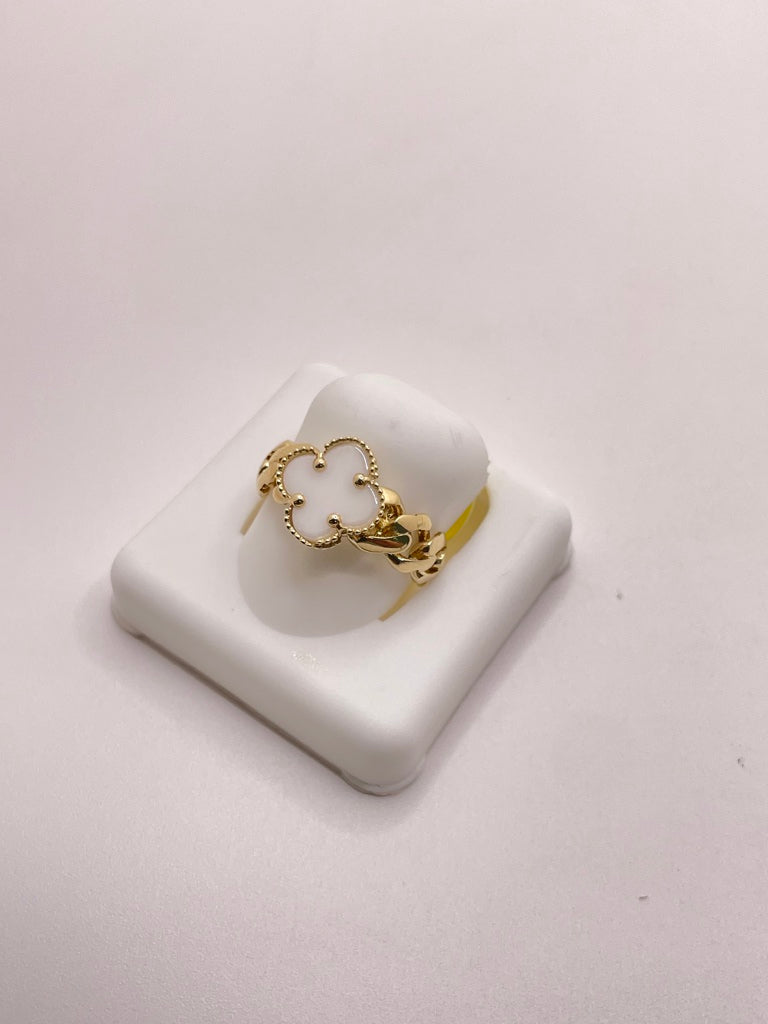 14KT FLOWER RING Size 7.5 Weigth 3.04GR