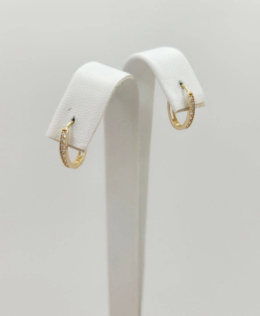 10KT CZ DETAIL MEDIUM OVAL HOOPS EARRINGS Weight 2GR