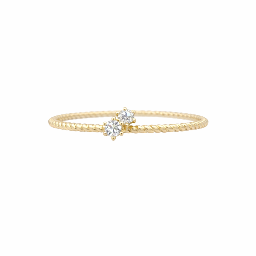 14KT SIMPLE AND DELICATE RING WITH TWO CZ DETAILS Size 6 Weight 1GR