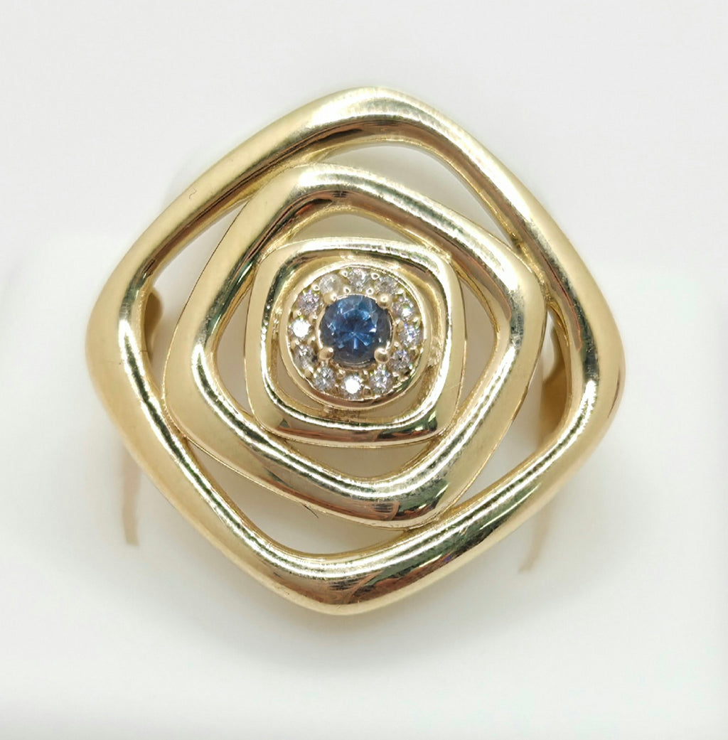 14KT BLUE STONE CENTER SQUARE SPIRAL RING  Size 8 Weight 3.5GR