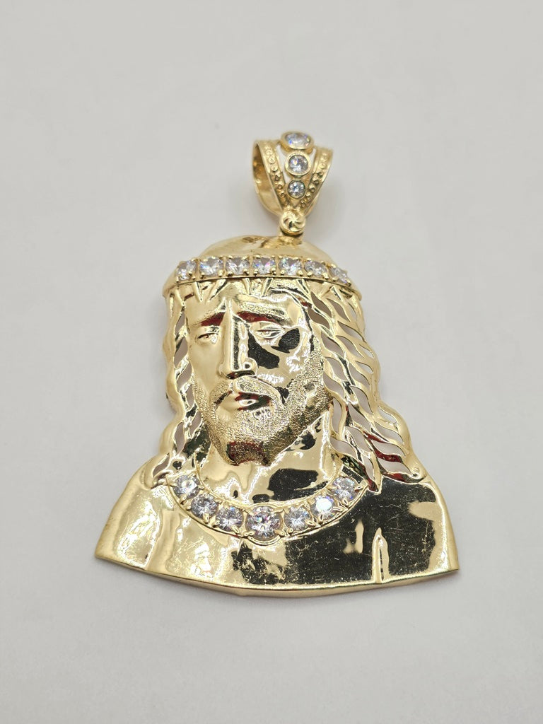 10KT HOLLOW JESUS FACE PENDANT  Weight 14.6GR
