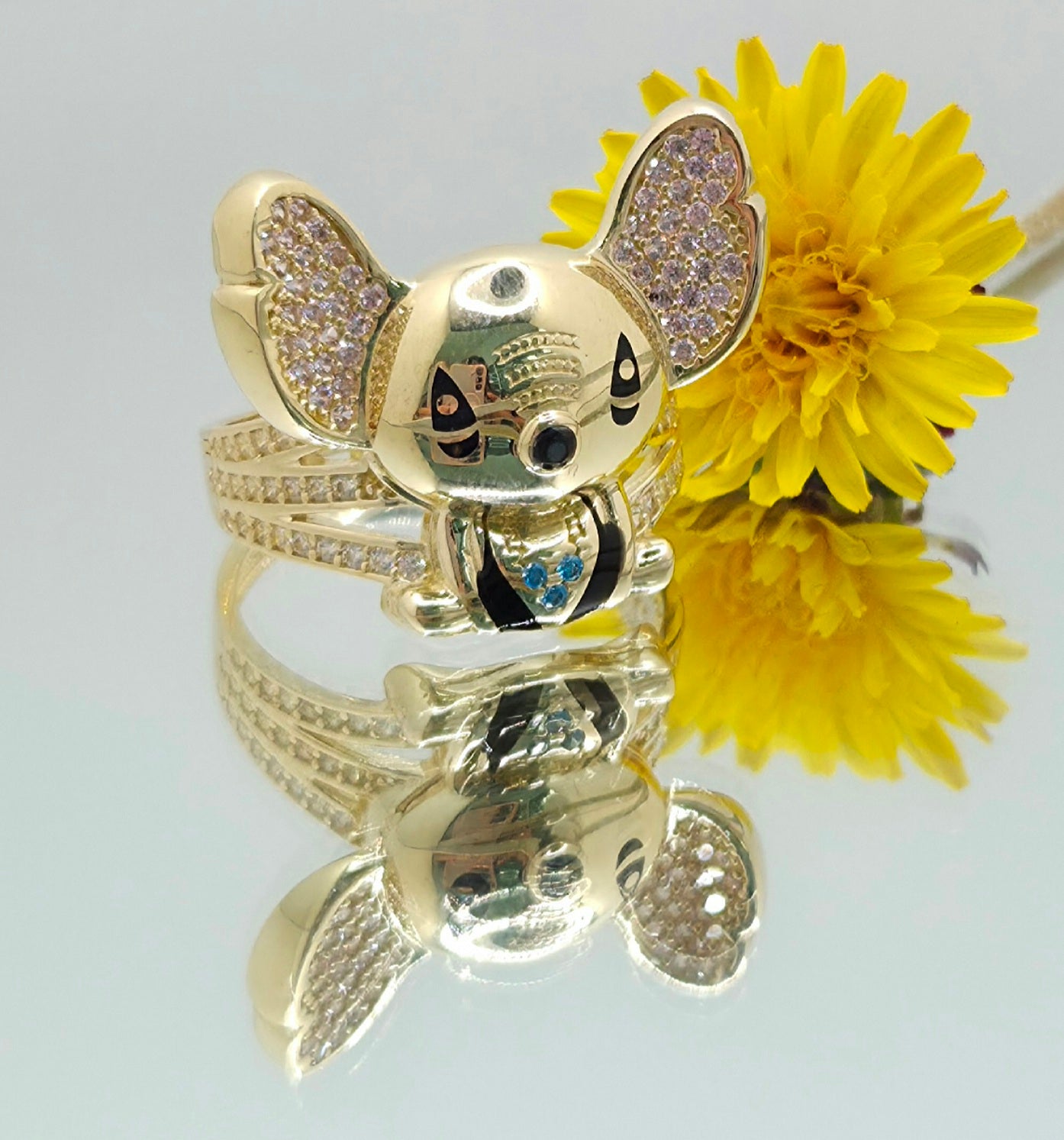 10KT CZ DELICATE STITCH RING Size 9 Weight 5.3GR