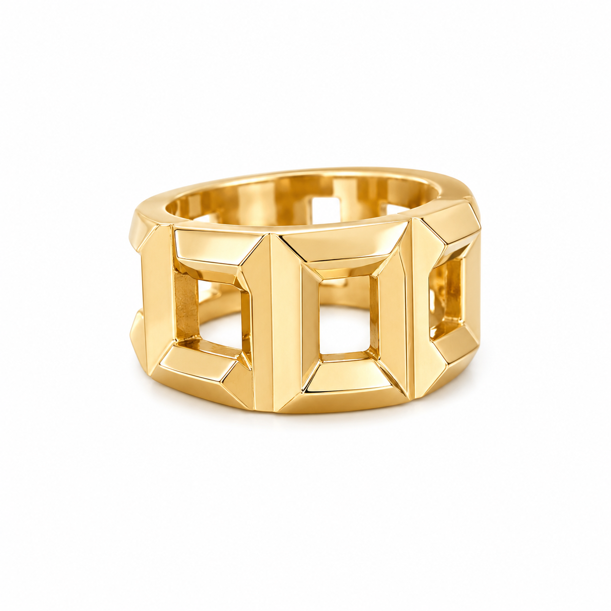 14KT RUSTIC SQUARE DESIGN RING Size 7 Weigth 3.6GR