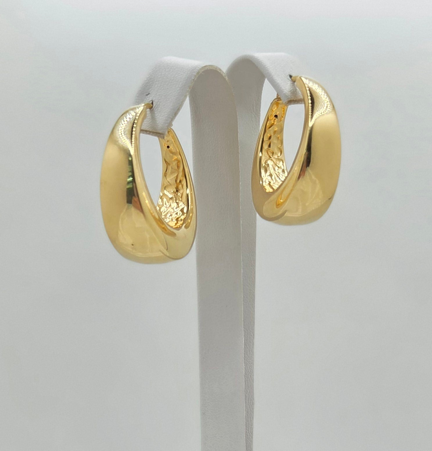 10KT MODERN HALF MOON DESIGN HOOPS EARRINGS Weight 6.8GR