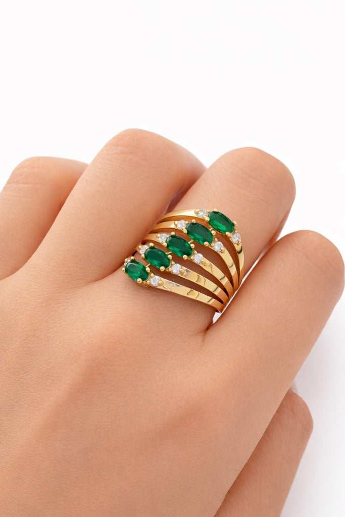 10KT FIVE STONE DELICATE RING CZ DETAIL Size 6.5 Weight 3.6GR