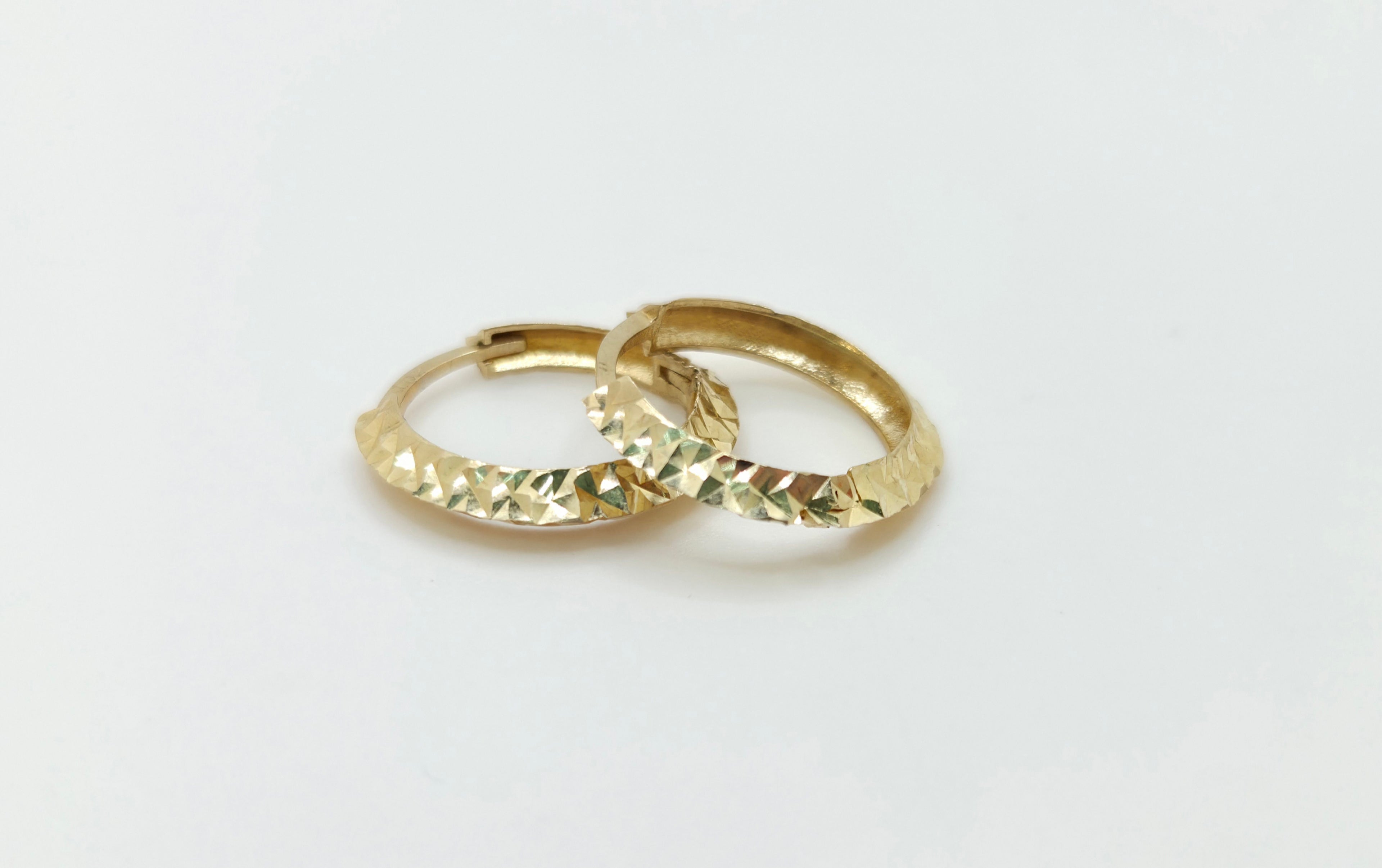 10KT SMALL DIAMOND CUT HOOPS EARRINGS Weight 1.5GR