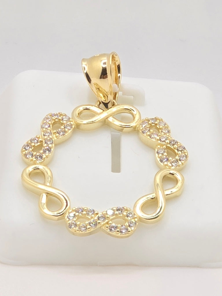 10KT INFINITY PENDANT