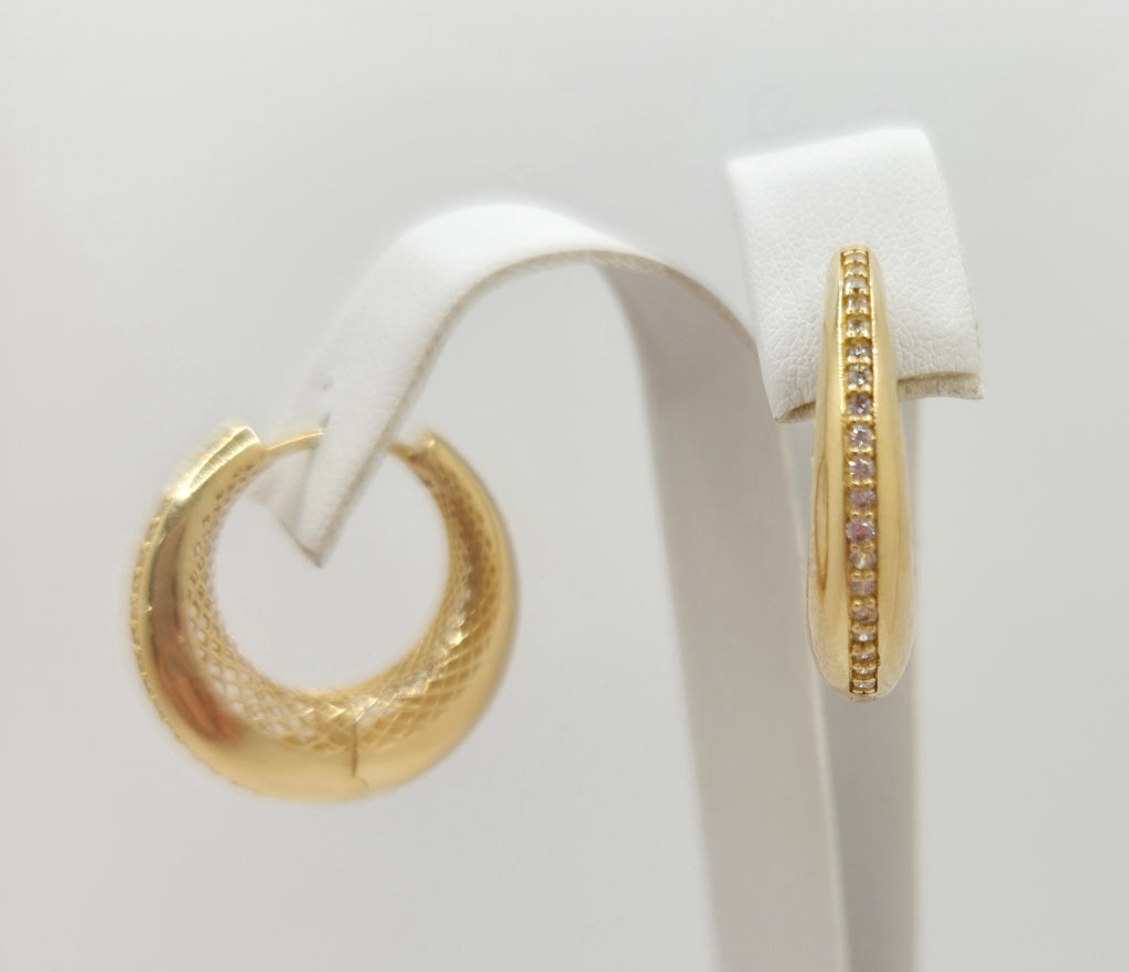 10KT MODERN CZ DETAIL HALF MOON HOOPS EARRINGS Weight 5.3GR