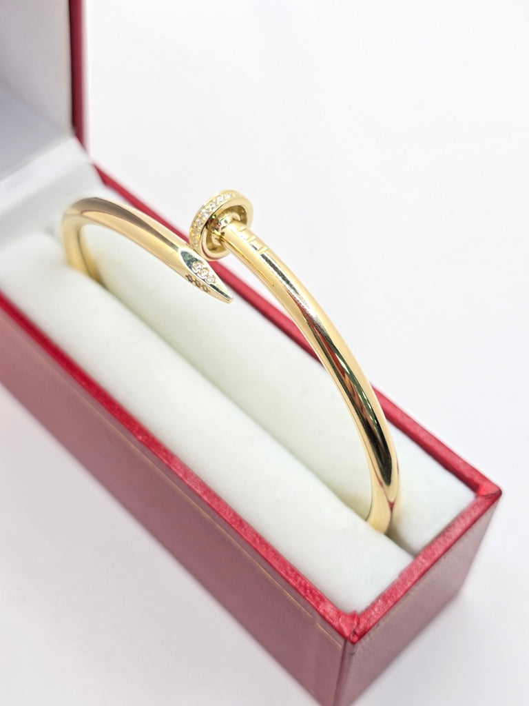 10KT NAIL BANGLE CZ DETAIL Size 3MM Weight 5.3GR