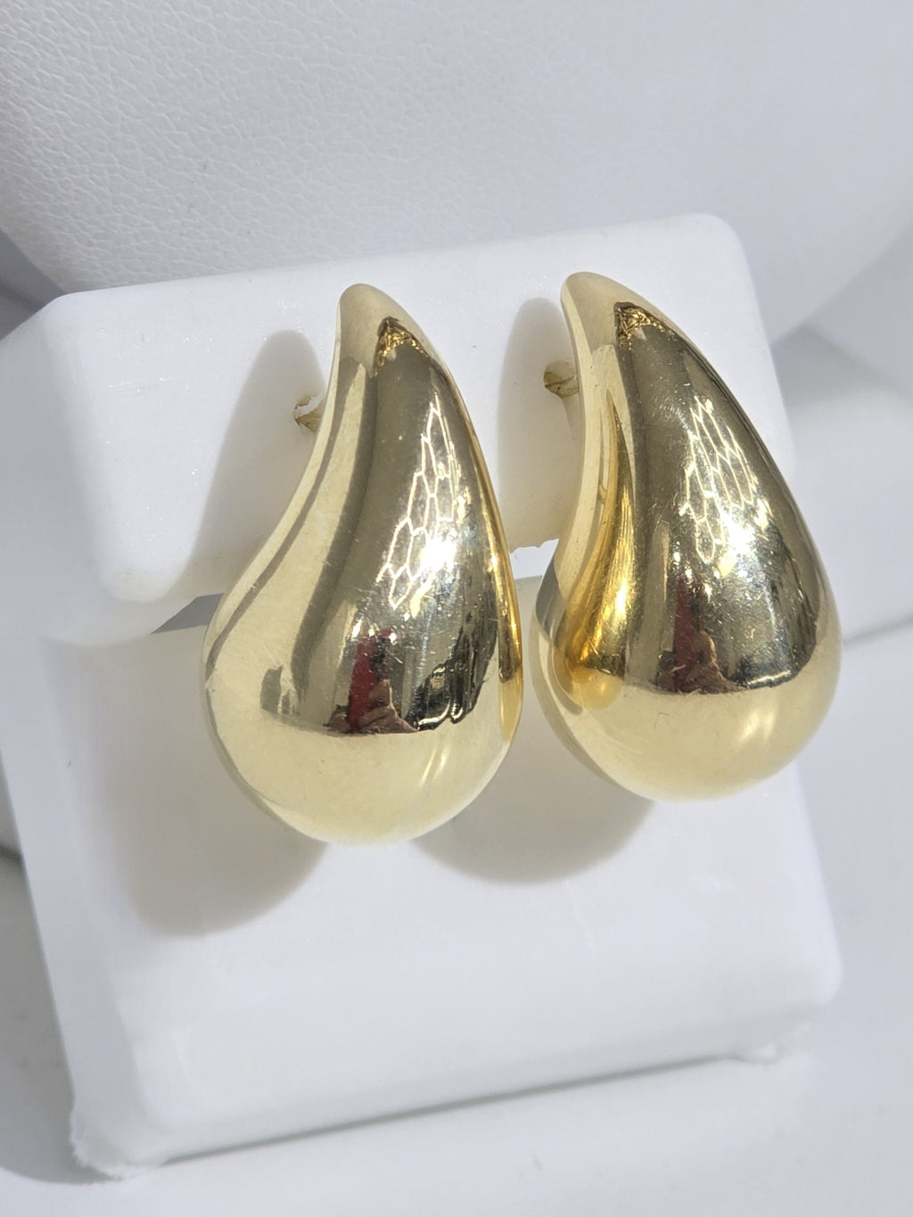 10KT MODERN GOLDEN DROP EARRINGS Size LARGE Weigth 3.4GR