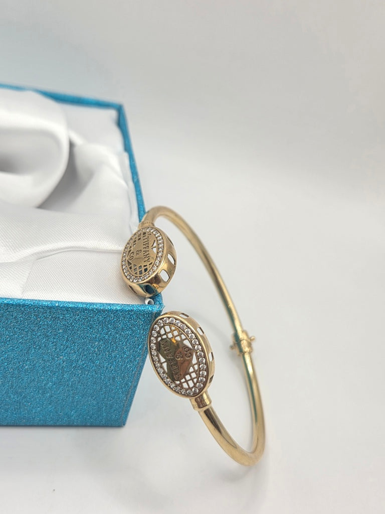 10KT OVAL DESIGN TIFFY BANGLE  Weigth 7.8GR