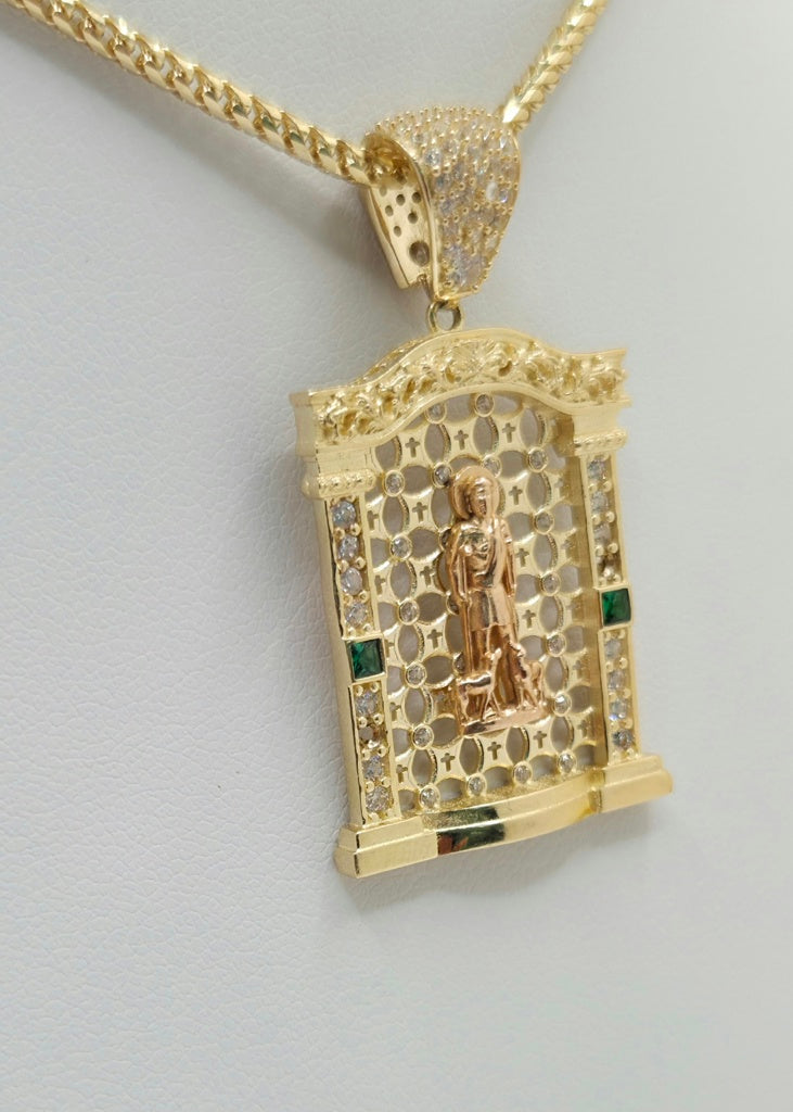 14KT NET BACKGROUND HOUSE STYLE SAN LAZARO PENDANT Weight 7.2GR