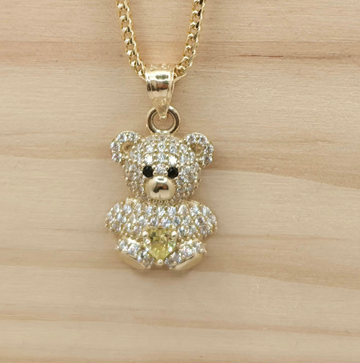 10KT YELLOW CZ SMALL TEDDY BEAR PENDANT Weight 1.3GR