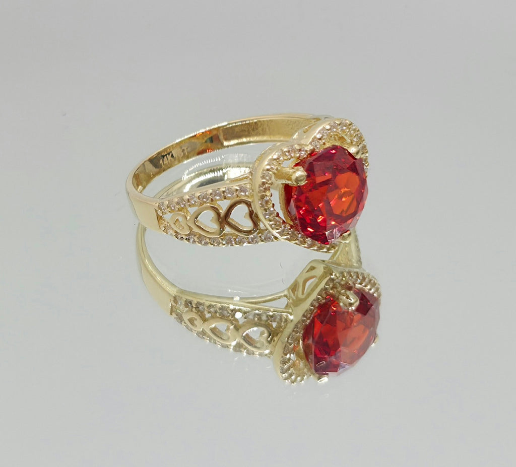 14KT ELEGANT HEART RING WITH RED STONE Size 7 & 8 Weight 3.4GR