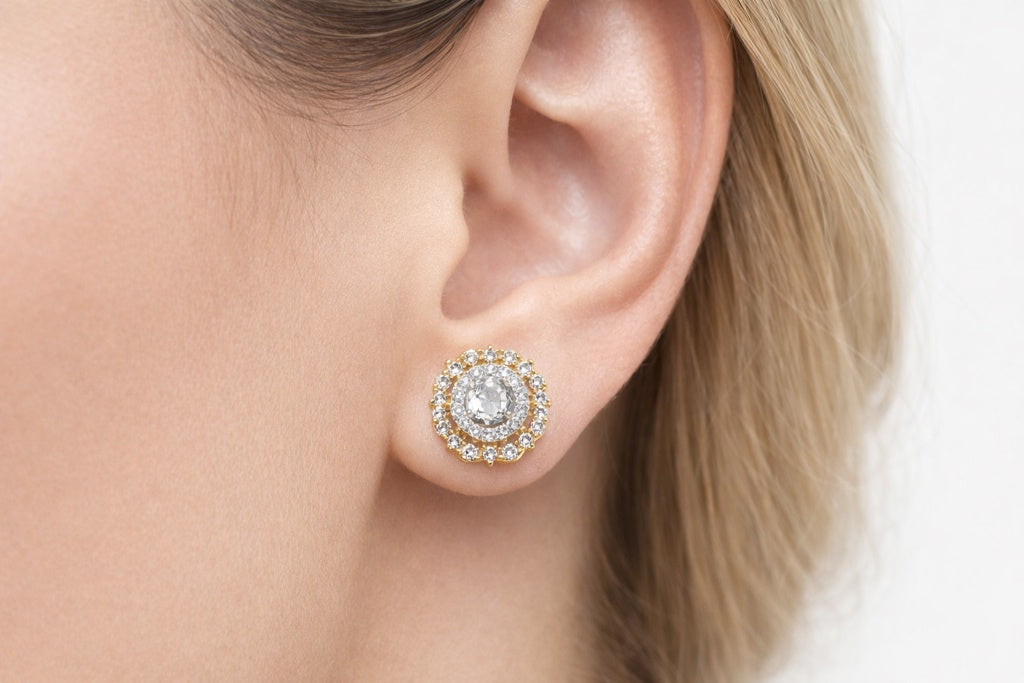 14KT ELEGANT FLOWER DESIGN NATURALS DIAMOND EARRINGS