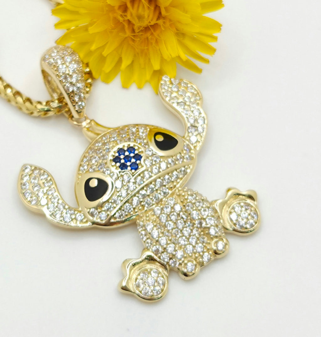 10KT WHITE CZ STITCH PENDANT Weight 4.4GR