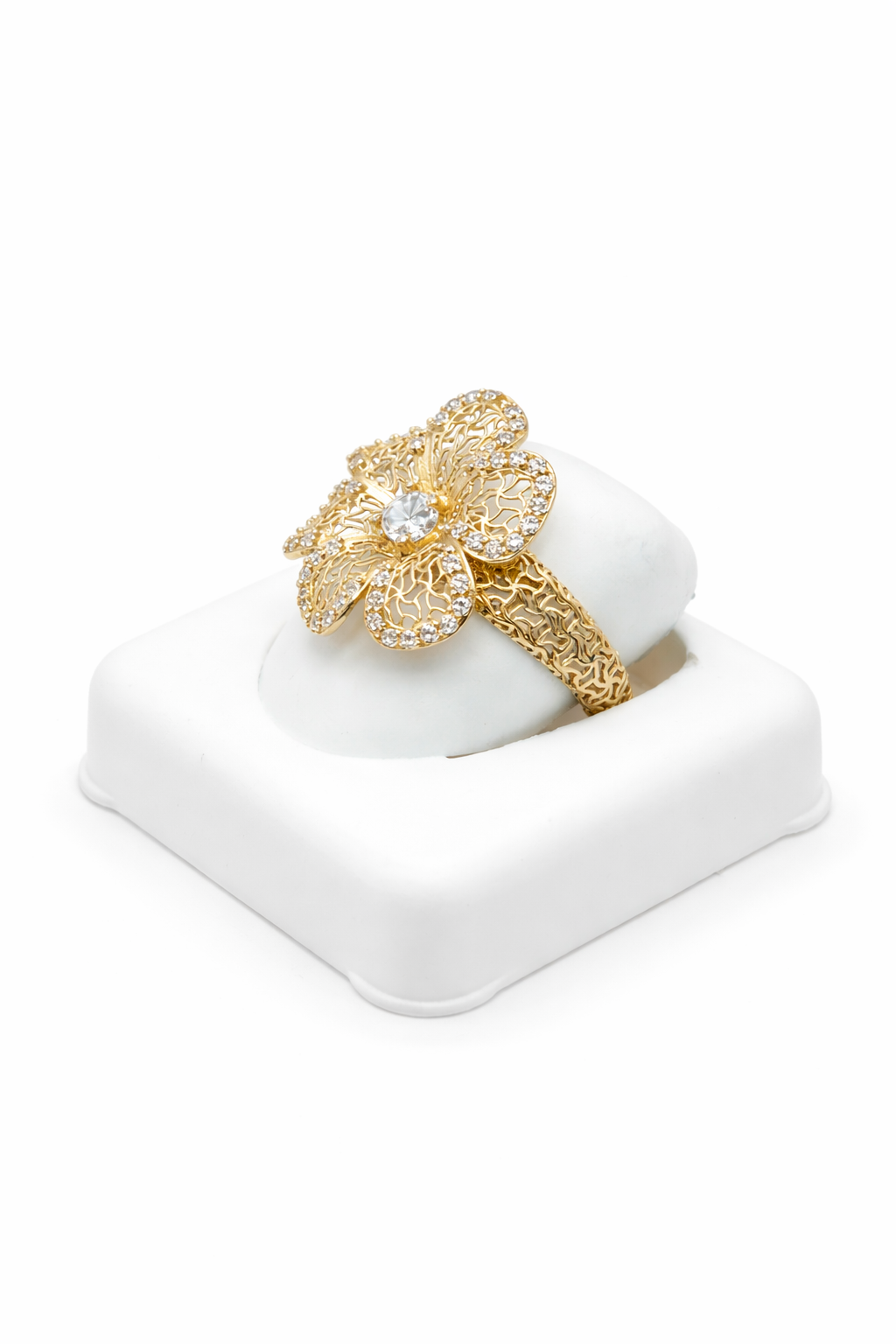 14KT VINTAGE STYLE FLOWER CZ FRAME DETAIL WOMAN'S RING Size 7 Weight 3.4GR