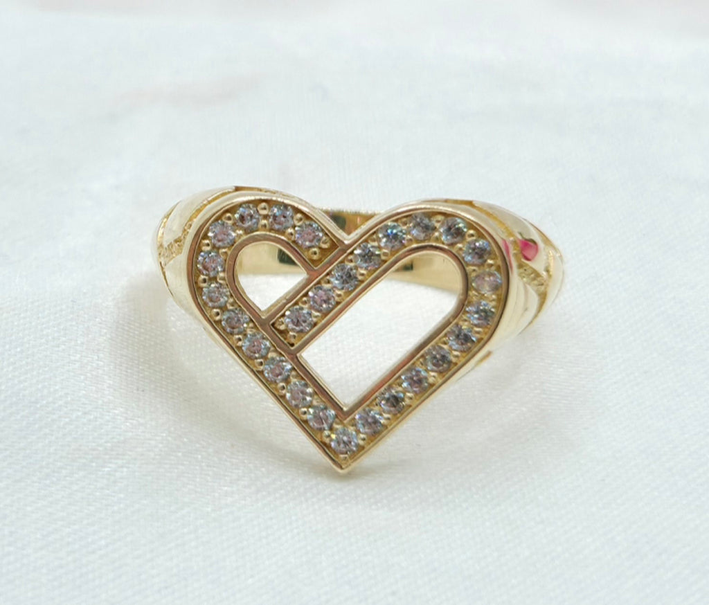 10KT MODERN SILHOUETTE HEART WITH ZIRCONIA RING Size 7 Weight 2.9GR