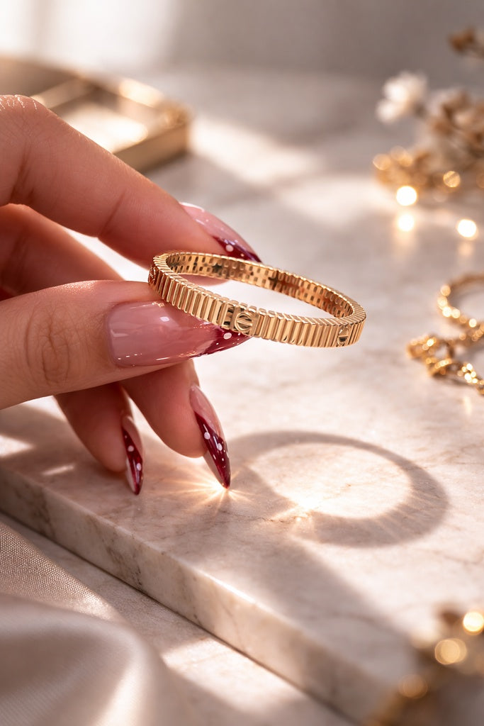 14KT  RING Size 9 3MM Weigth 1.6GRS