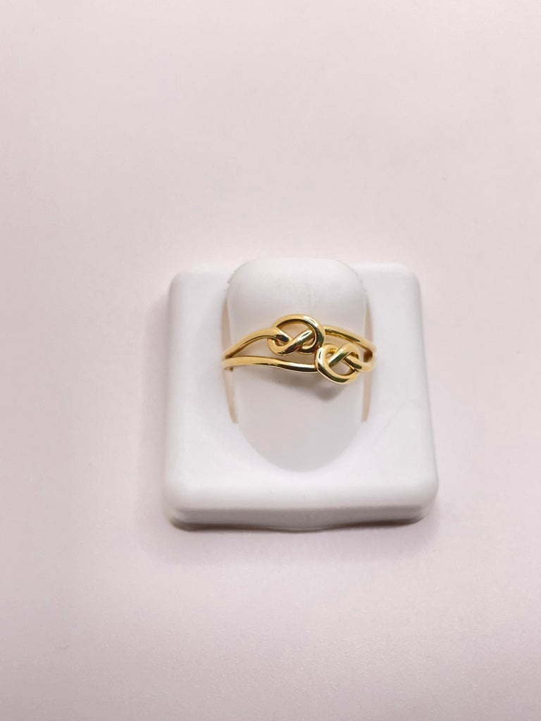 10KT DELICATE TWO KNOT RING Size 8.5 Weight 2.22GR