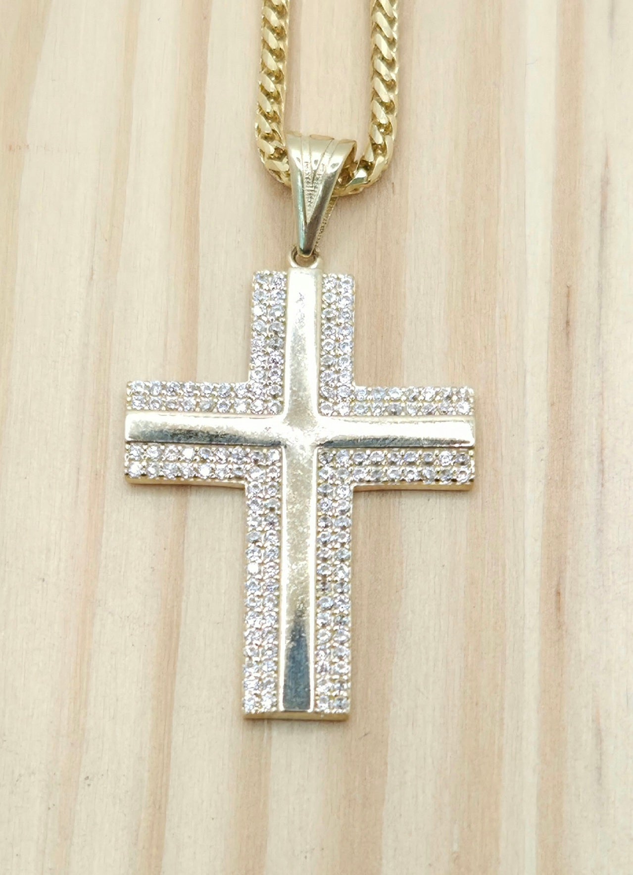 14KT CZ CROSS PENDANT Weight 3.6GR