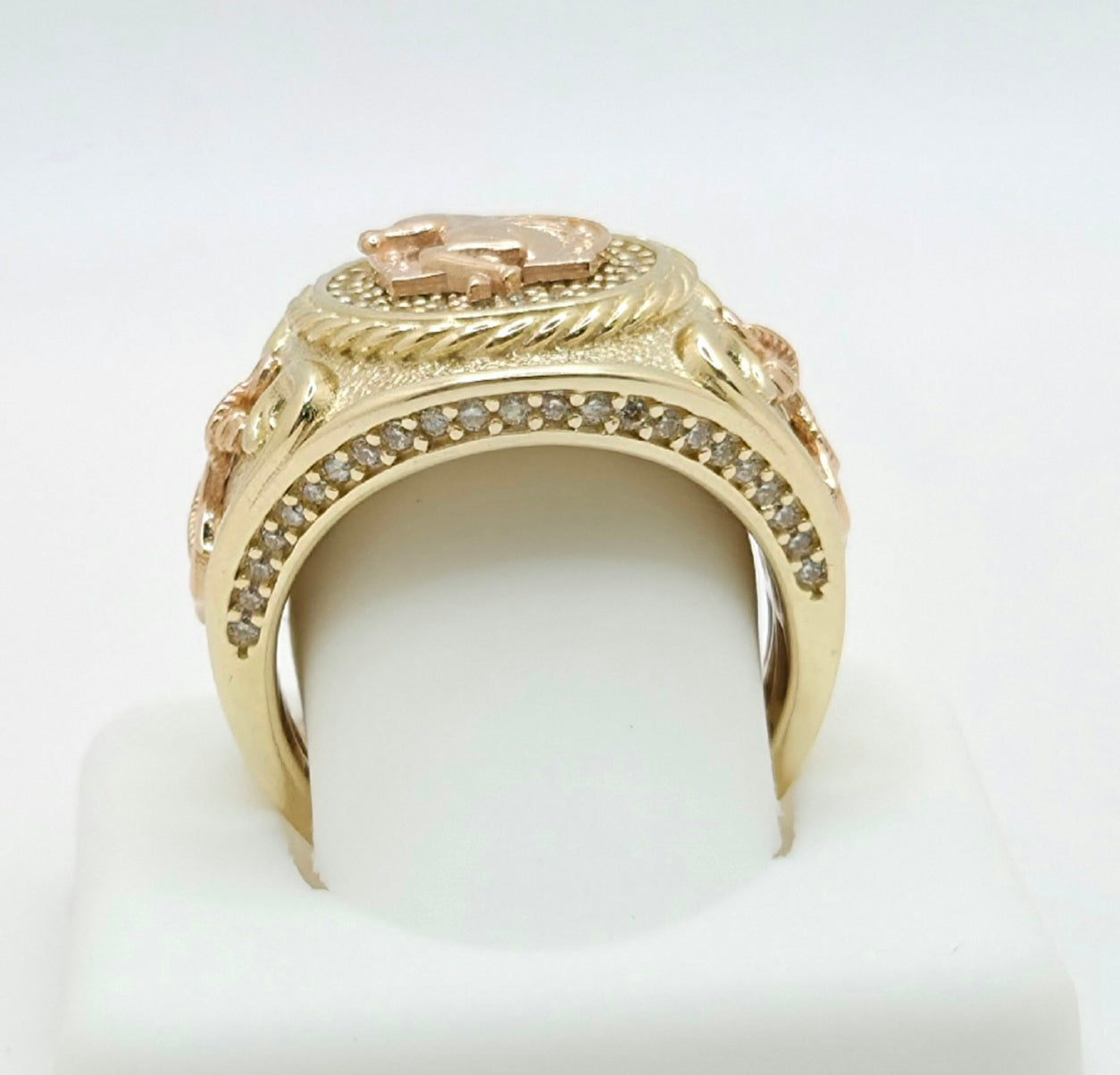 14KT ELEGANT HORSE RING Size 10 Weight 10.4GR