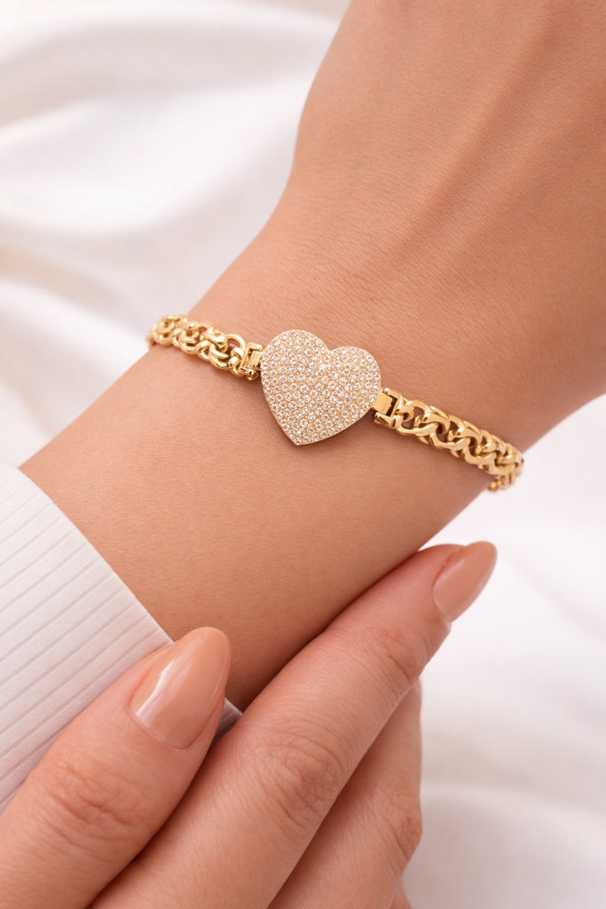 10KT ELEGANT CZ HEART CHINO LINK BRACELET Size 7.5INCH Weigth 11GR