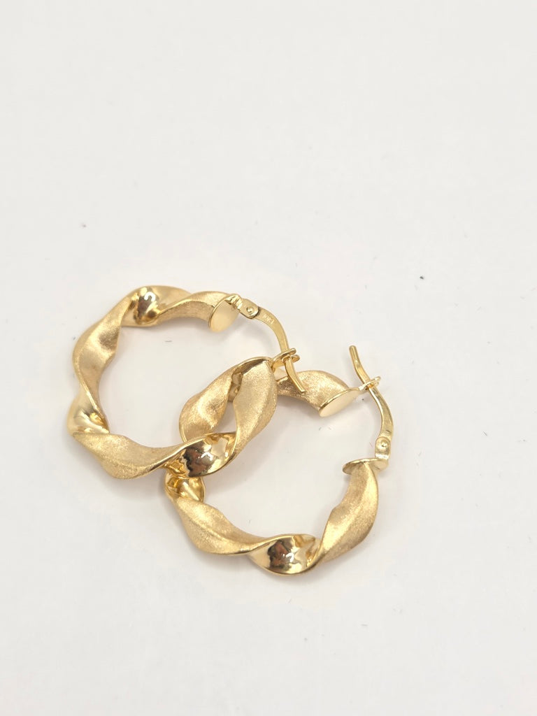 10KT NEW STYLE CROOKED ELEGANT HOOPS EARRINGS Size 2 Weigth 2.4GR