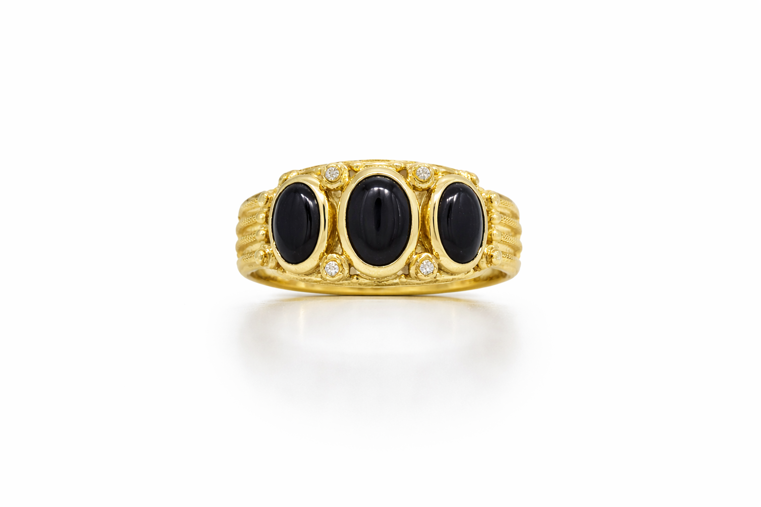 14KT MODERN THREE BLACK STONES RING Size 7.5 Weight 4.6GR