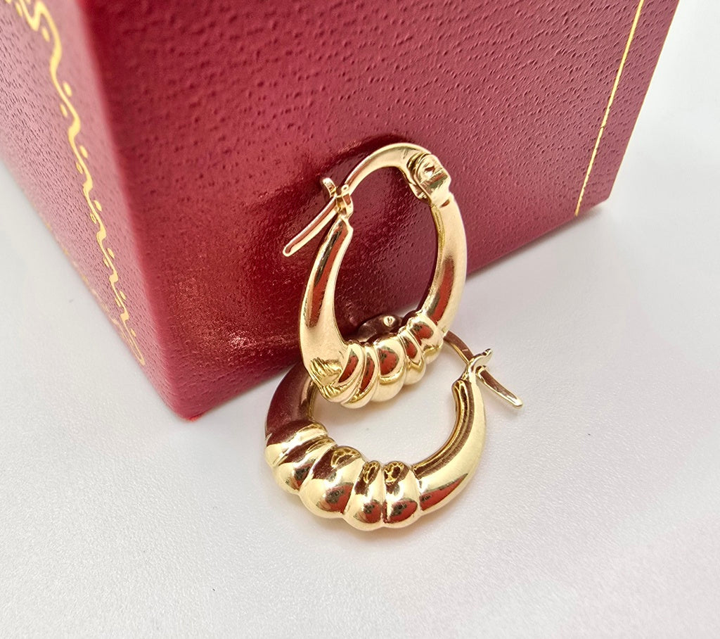 14KT DELICATE WAVE DESING HOOPS EARRINGS Weight 1.3GR