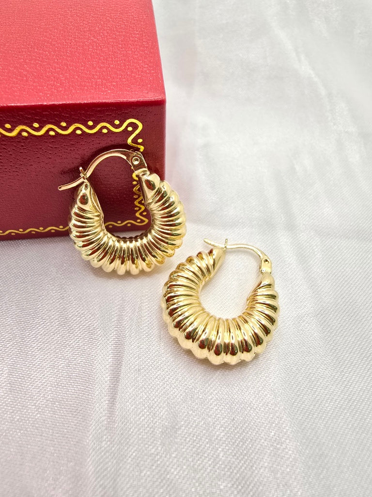 14KT INFLATED SHELL DESING HOOPS EARRINGS Weight 3.2GR