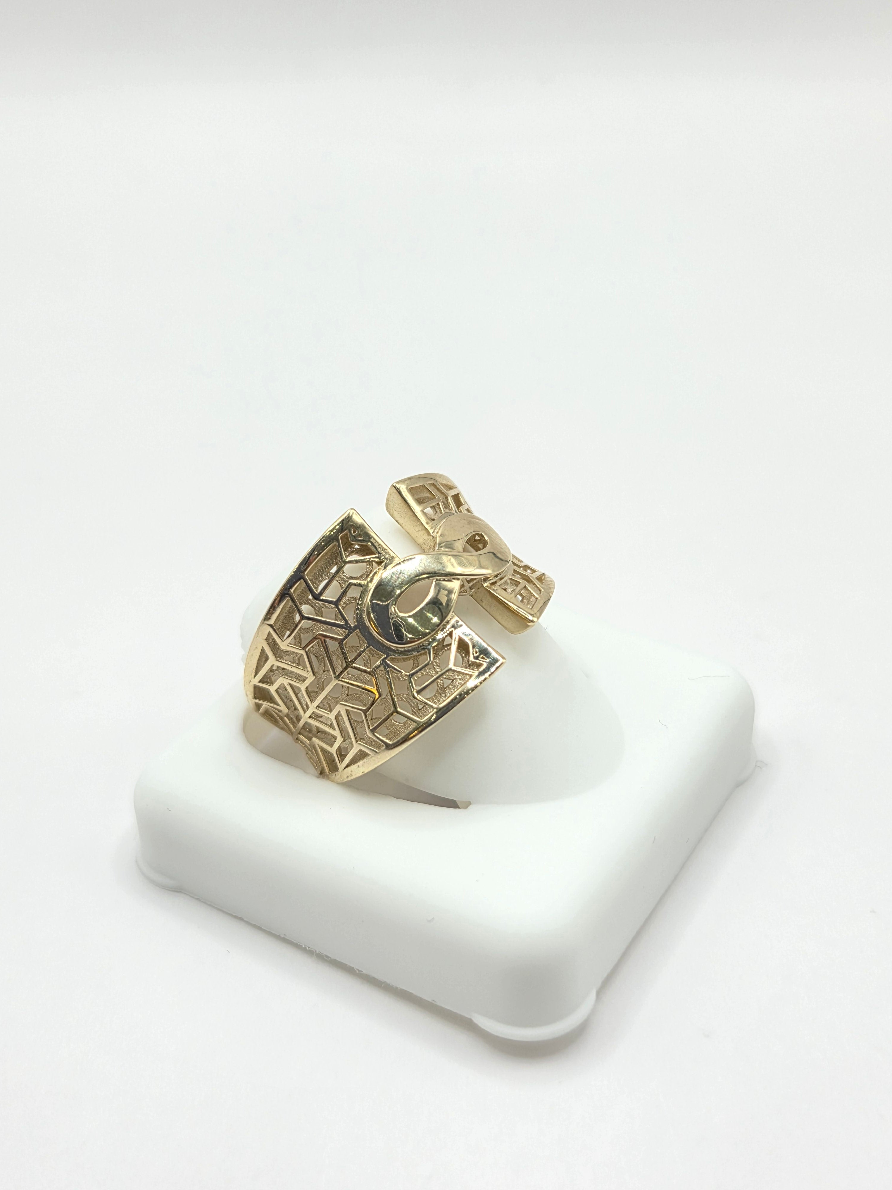 10KT FANCY SILHOUETTES BACK DESIGN INFINITY DETAIL CENTER RING Size 8-9 Weigth 3GR