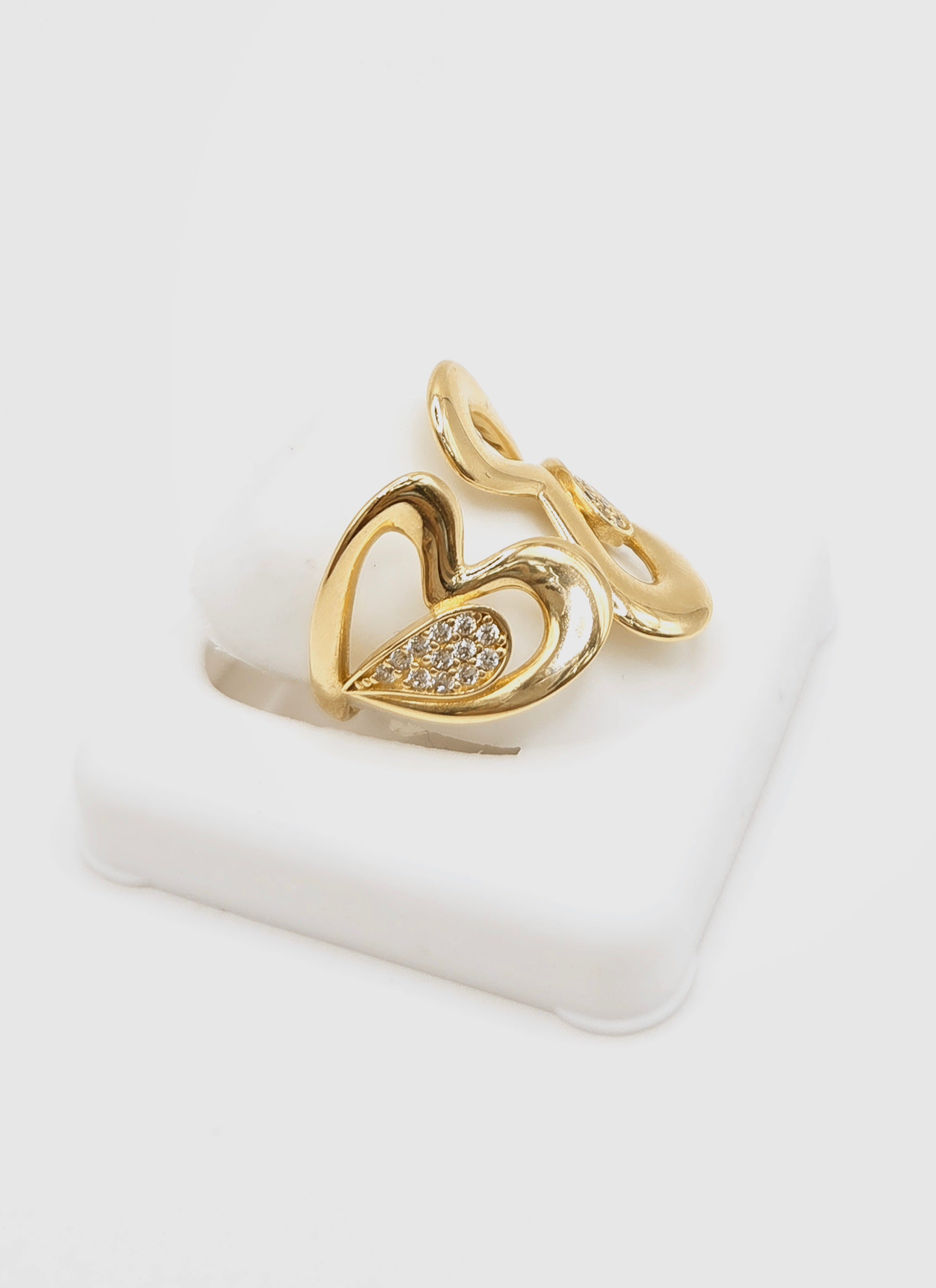 14KT FLOWER CZ DETAIL RING Size 7 Weight 3.3GR