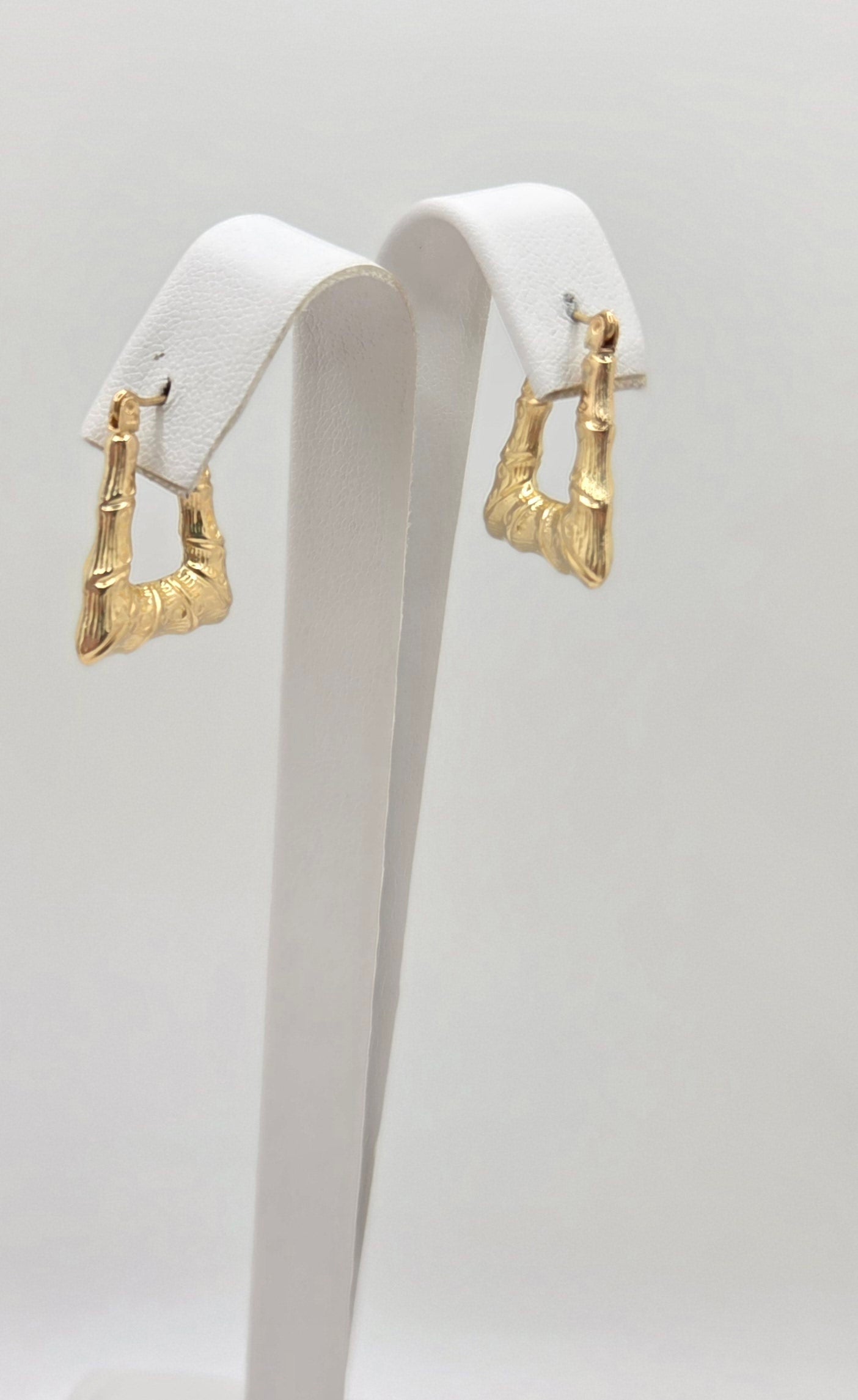 10KT SQUARE BAMBOO STYLE HOOPS EARRINGS Weight 1.8GR