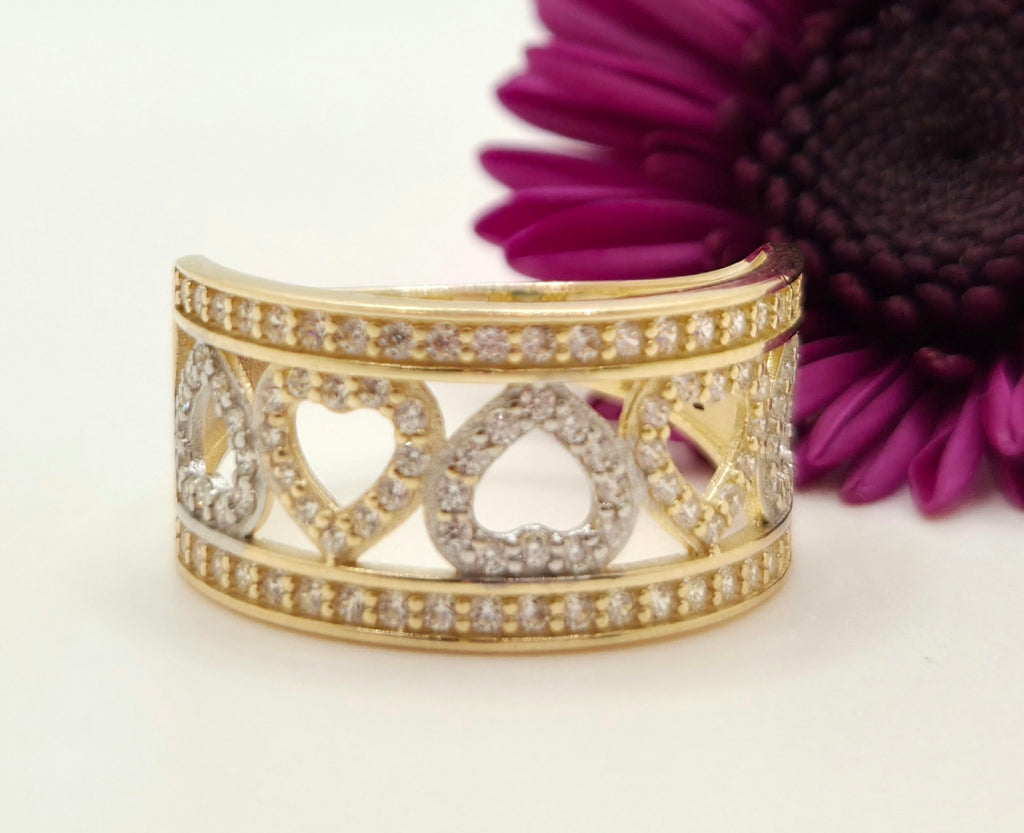 14KT CZ SMALL TWO TONE HEARTS RING Size 7 Weight 3.1GR