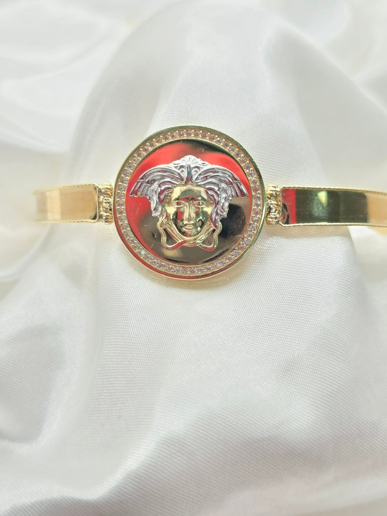 10KT CZ ROUND MEDUSA BANGLE  Size 6MM Weight 12GR