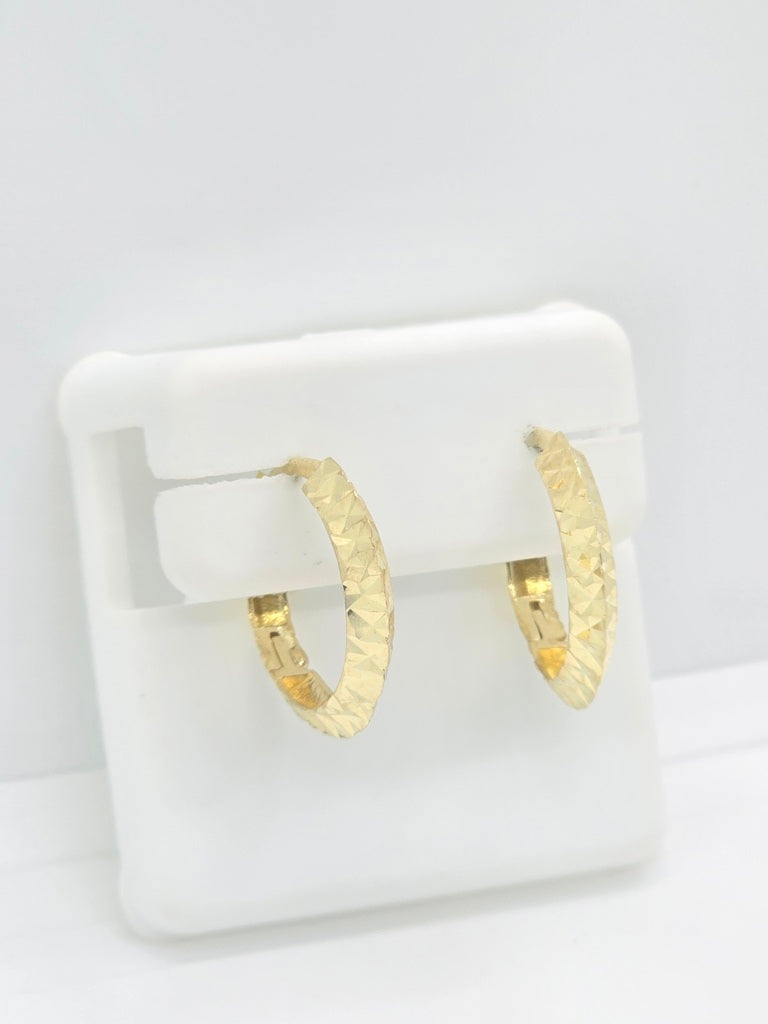10K DIAMOND CUT EDGE HOOP EARRINGS SMALL 2