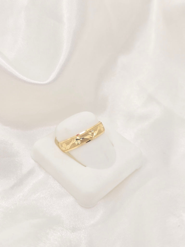 10KT HOLLOW MEN'S ENGAGEMENT RING WITH ASTERISK DESIGN Size 10 Weight 1.4GR