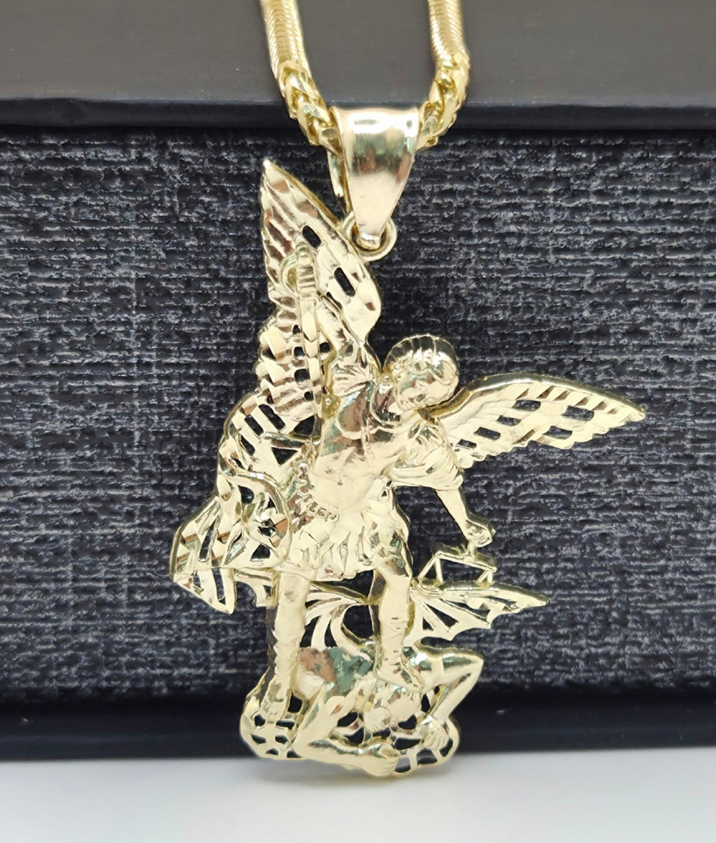 10KT MEDIUM SAN MIGUEL PENDANT Weight 2.9GR