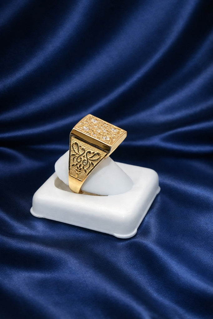 10KT SMALL SQUARE ROSETTA MAN'S RING  Size 12-13 Weigth 7.2GR