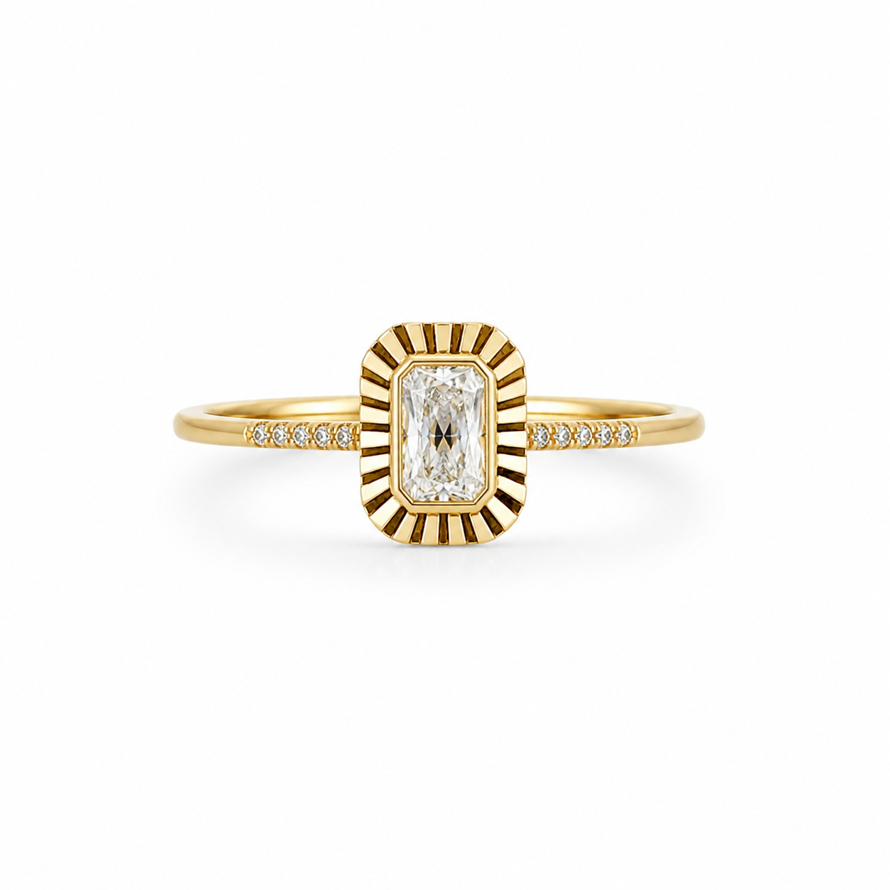 10KT SQUARE CUT RING Size 7 Weigth 1.5GR
