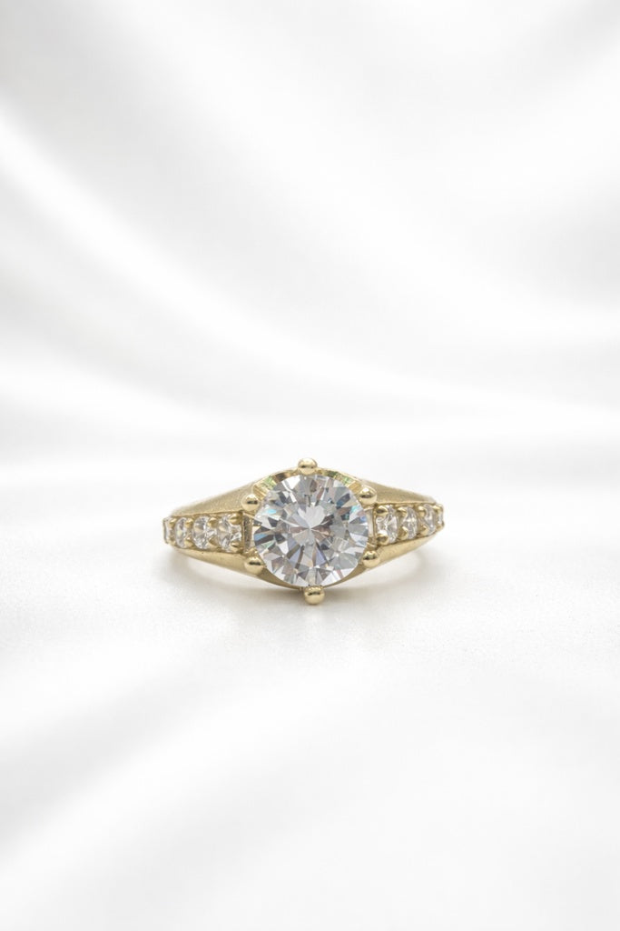 10KT CZ ELEGANT ROUND STONE PROMISE WOMAN'S RING Size 7 Weight 4.6GR