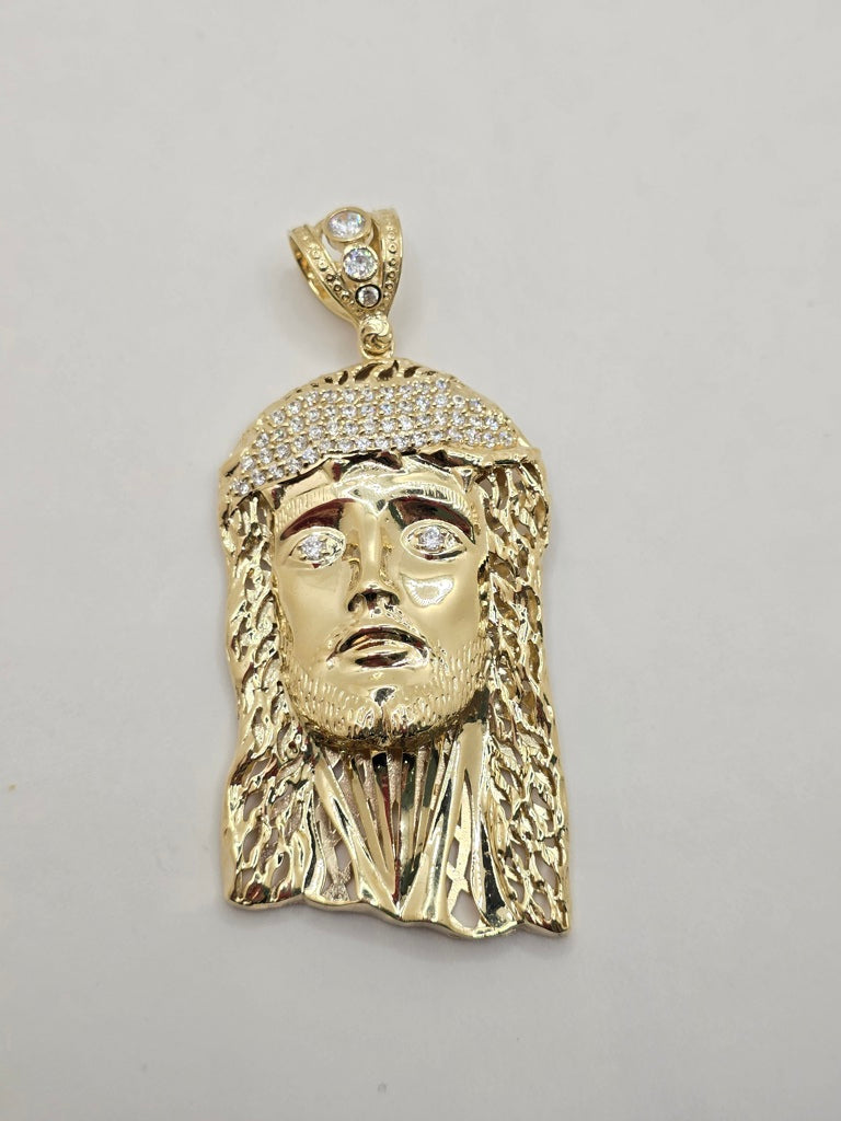 10KT EXTRA LARGE HOLLOW JESUS FACE PENDANT Weight 29.4GR