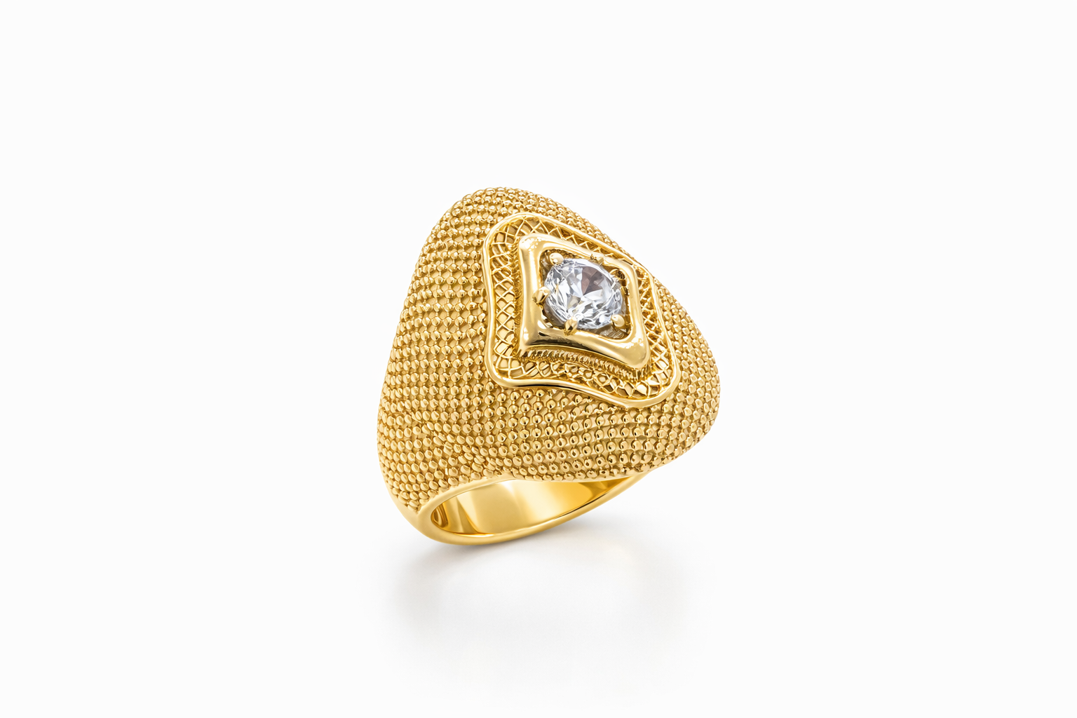 14KT RING WITH A TRIANGULAR DETAIL AND A LARGE CZ ON TOP OF A MESH Size 7.5 & 8 Weight 3.1GR
