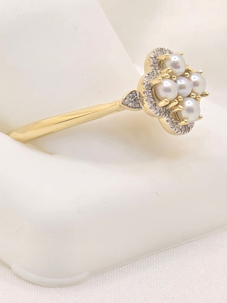 10KT FLOWER RING Size 10MM SIZE 7 Weigth 2.1 GRS