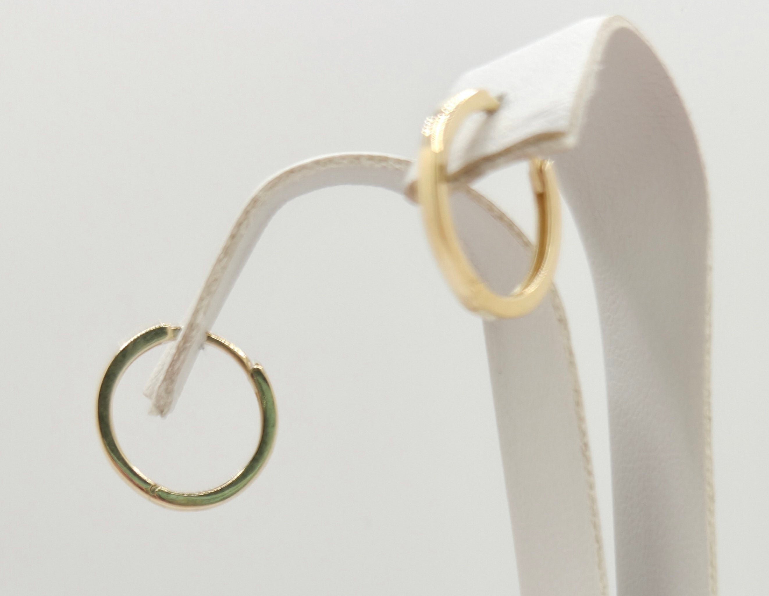10KT PLAIN HOOPS EARRINGS Size SMALL Weight 1.3GR